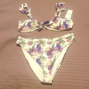 NWT DIPPIN DAISY'S TWO PIECE BATHING SUIT XL BOTTOMS AND  LARGE TOP